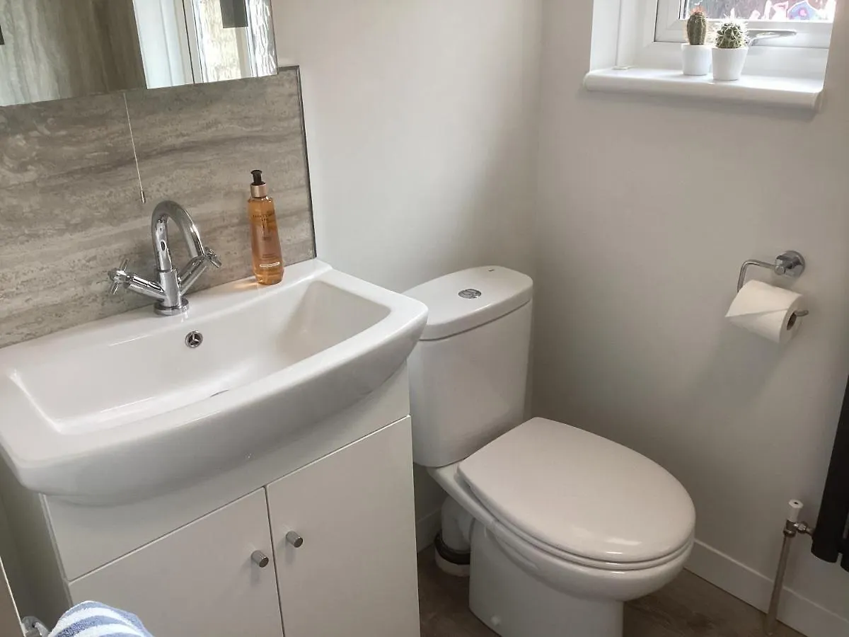 Forest Heath Holidays - Denphyl Ringwood